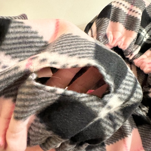 Pink plaid saddle cover - Picture 4 of 4